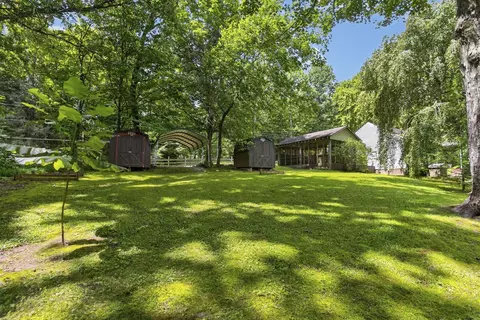 19898 Sr 56, Beersheba Springs, TN 37305