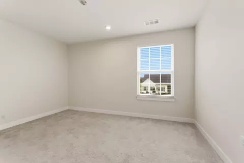 Bedroom - 2943 Kellner Dr, Murfreesboro, TN 37128 photo 5 of 8