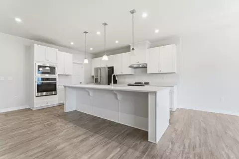 Kitchen - 2943 Kellner Dr, Murfreesboro, TN 37128 photo 3 of 6