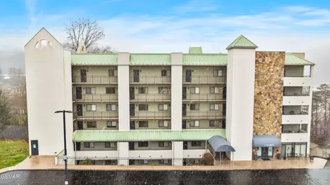 354 E Holly Rdg #STE 301, Gatlinburg, TN 37738