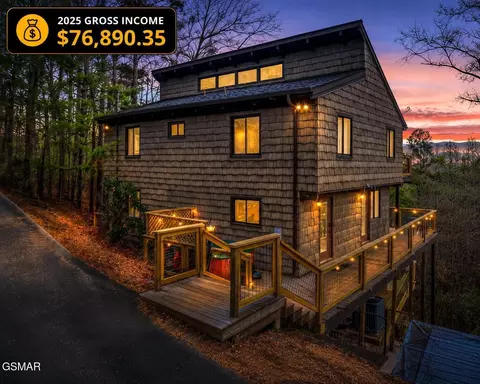2758 Overholt Trl, Sevierville, TN 37862