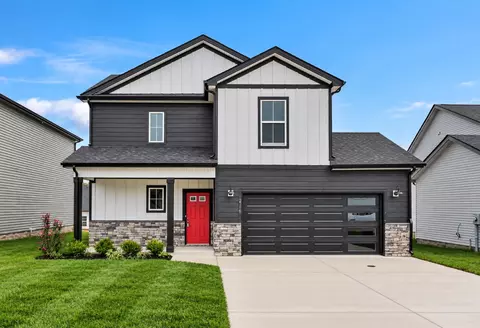 2716 Brewster Dr, Clarksville, TN 37042