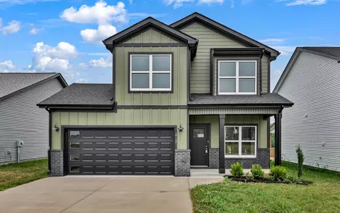 2712 Brewster Dr, Clarksville, TN 37042