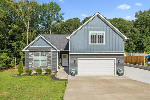 1845 Dinsmore Rd, Clarksville, TN 37040