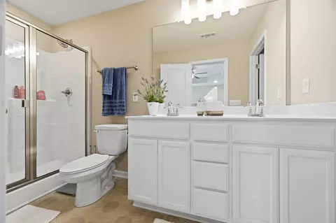 Bath - 301 Ruby Cate Way, Murfreesboro, TN 37128 photo 1 of 2