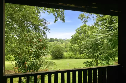 Exterior - 2425 Allisona Rd, Eagleville, TN 37060 photo 5 of 6