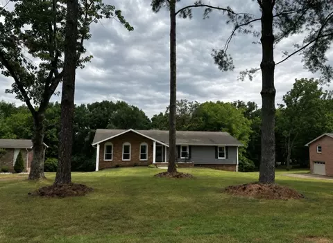 613 Oakwood Ter, Mount Juliet, TN 37122