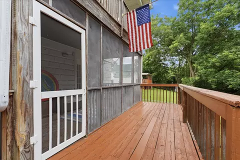Exterior - 214 Cullum Ave, Dickson, TN 37055 photo 12 of 17
