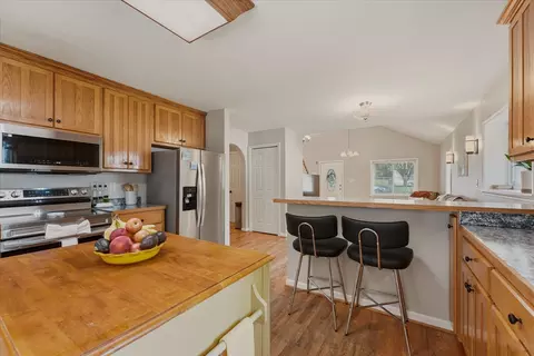 Kitchen - 214 Cullum Ave, Dickson, TN 37055 photo 6 of 6