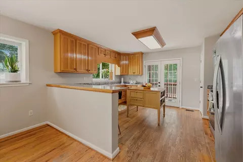 Kitchen - 214 Cullum Ave, Dickson, TN 37055 photo 1 of 6