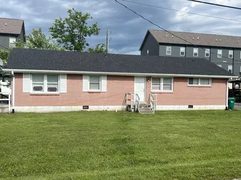 719 Kent Dr, Lebanon, TN 37087