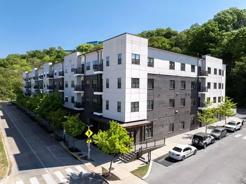 782 Riverfront Pkwy #208, Chattanooga, TN 37402