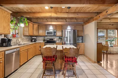 Kitchen - 20151 Ben Fly Rd, Lyles, TN 37098 photo 5 of 10