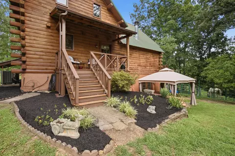 Exterior - 20151 Ben Fly Rd, Lyles, TN 37098 photo 4 of 8