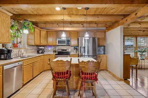 Kitchen - 20151 Ben Fly Rd, Lyles, TN 37098 photo 3 of 10