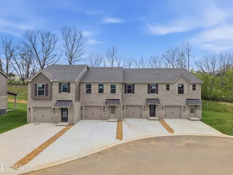 8980 Keenberg Ln, Knoxville, TN 37931