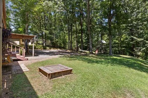 Exterior - 353 Powers Blvd, Waverly, TN 37185 photo 8 of 14