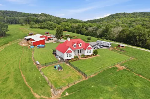 7595 Nolensville Rd, Nolensville, TN 37135