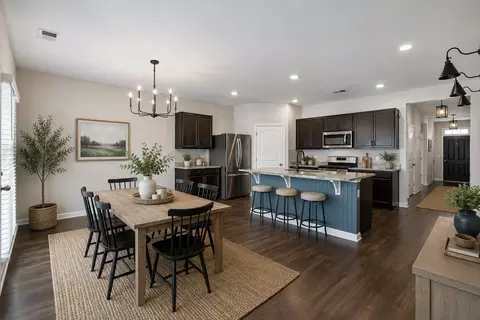 7098 Sunny Parks Dr, White House, TN 37188
