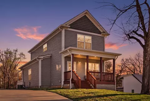 Exterior - 813 5th Ave E, Springfield, TN 37172 photo 10 of 14