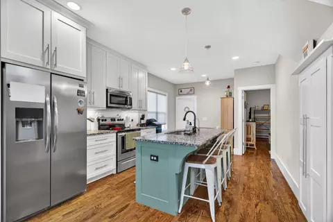 Kitchen - 813 5th Ave E, Springfield, TN 37172 photo 5 of 5