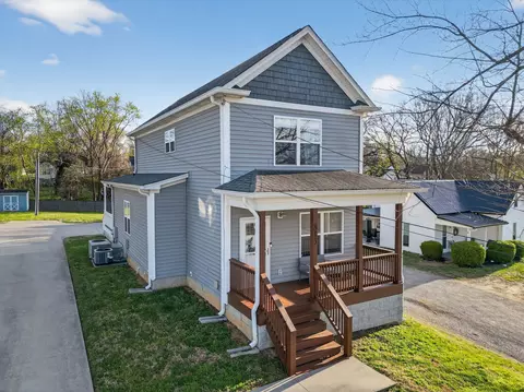 Exterior - 813 5th Ave E, Springfield, TN 37172 photo 11 of 14