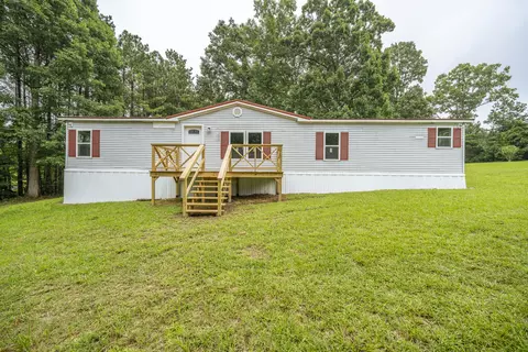 4042 May Branch Rd, Iron City, TN 38463