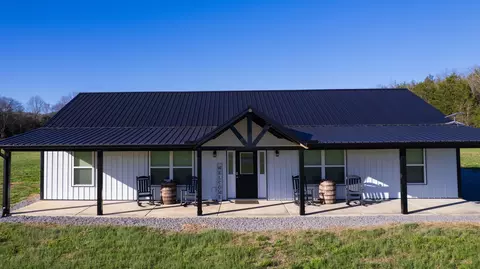 2586 Brown Shop Rd, Petersburg, TN 37144