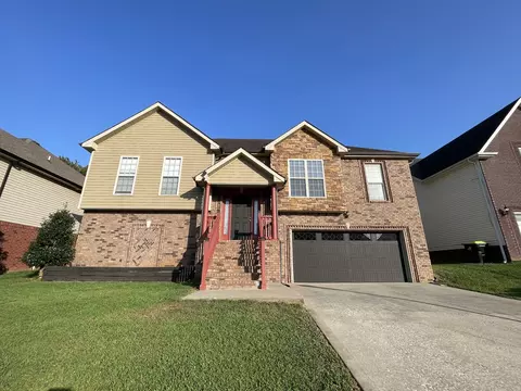 2485 Senseney Dr, Clarksville, TN 37042