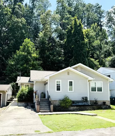 920 Dartmouth St, Chattanooga, TN 37405