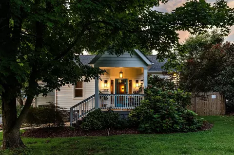 328 11th Ave N, Franklin, TN 37064