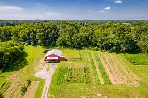 2449 Warner Bridge Rd, Shelbyville, TN 37160