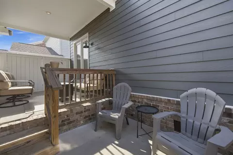 Exterior - 415 Dewar Dr, Franklin, TN 37064 photo 11 of 18