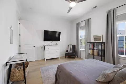 Bedroom - 415 Dewar Dr, Franklin, TN 37064 photo 4 of 11