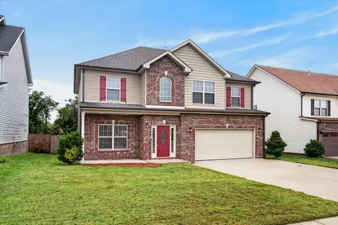 1333 Winterset Dr, Clarksville, TN 37040