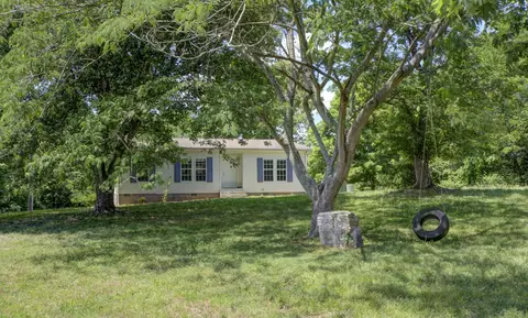 4630 York Landing Rd, Woodlawn, TN 37191