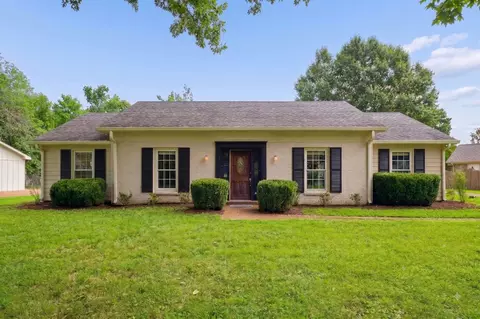 1006 Boxwood Dr, Franklin, TN 37069