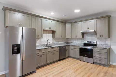 Kitchen - 103 Mack St, Dickson, TN 37055 photo 4 of 4