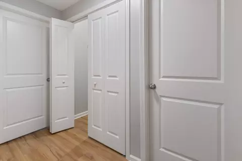 Entry Way - 103 Mack St, Dickson, TN 37055 photo 1 of 3