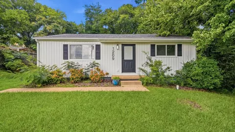 1209 Jarvis Ave, Chattanooga, TN 37411