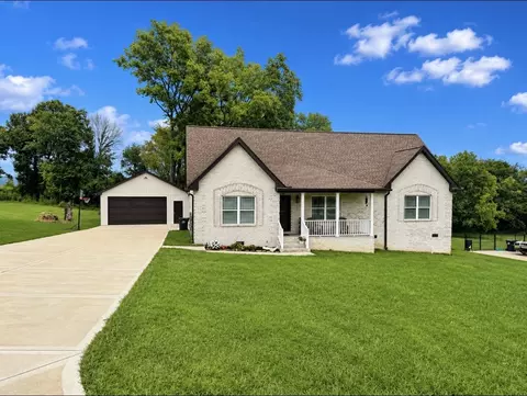 180 Mockingbird Ln, Hartsville, TN 37074