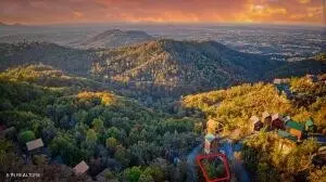 2239 Fox Berry Way, Sevierville, TN 37876