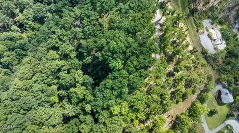 0 Summitt Village Dr, Sevierville, TN 37862