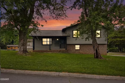 459 Water Oak Dr, Seymour, TN 37865