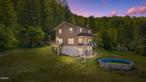 4018 Jones Cove Rd, Sevierville, TN 37876
