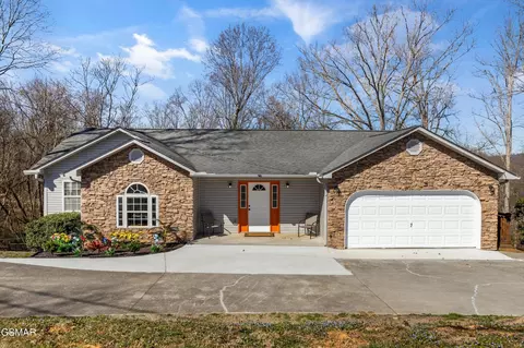 1051 N Old Grey Ridge Rd, Maryville, TN 37801