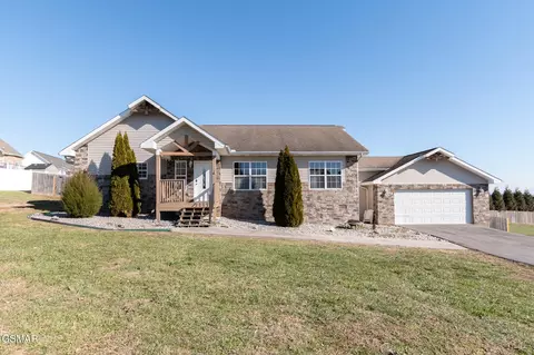 1346 Hodges Bend Rd, Sevierville, TN 37876
