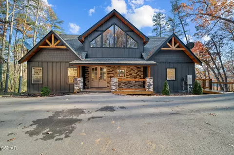 3045 Redtail Rd, Sevierville, TN 37862