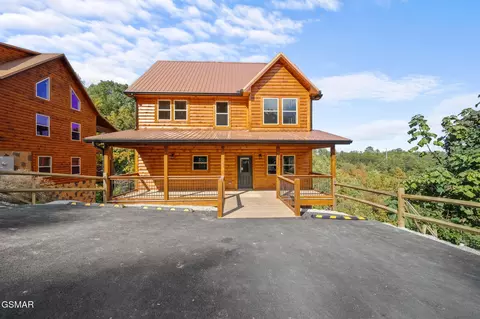 3280 Pine Peak Way, Sevierville, TN 37862