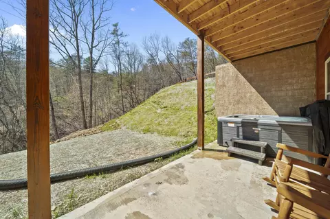 842 String Run Way, Pigeon Forge, TN 37863 photo 29